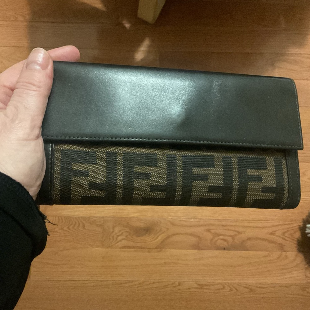 Fendi Zucca Wallet Italy - Picture 10 of 11